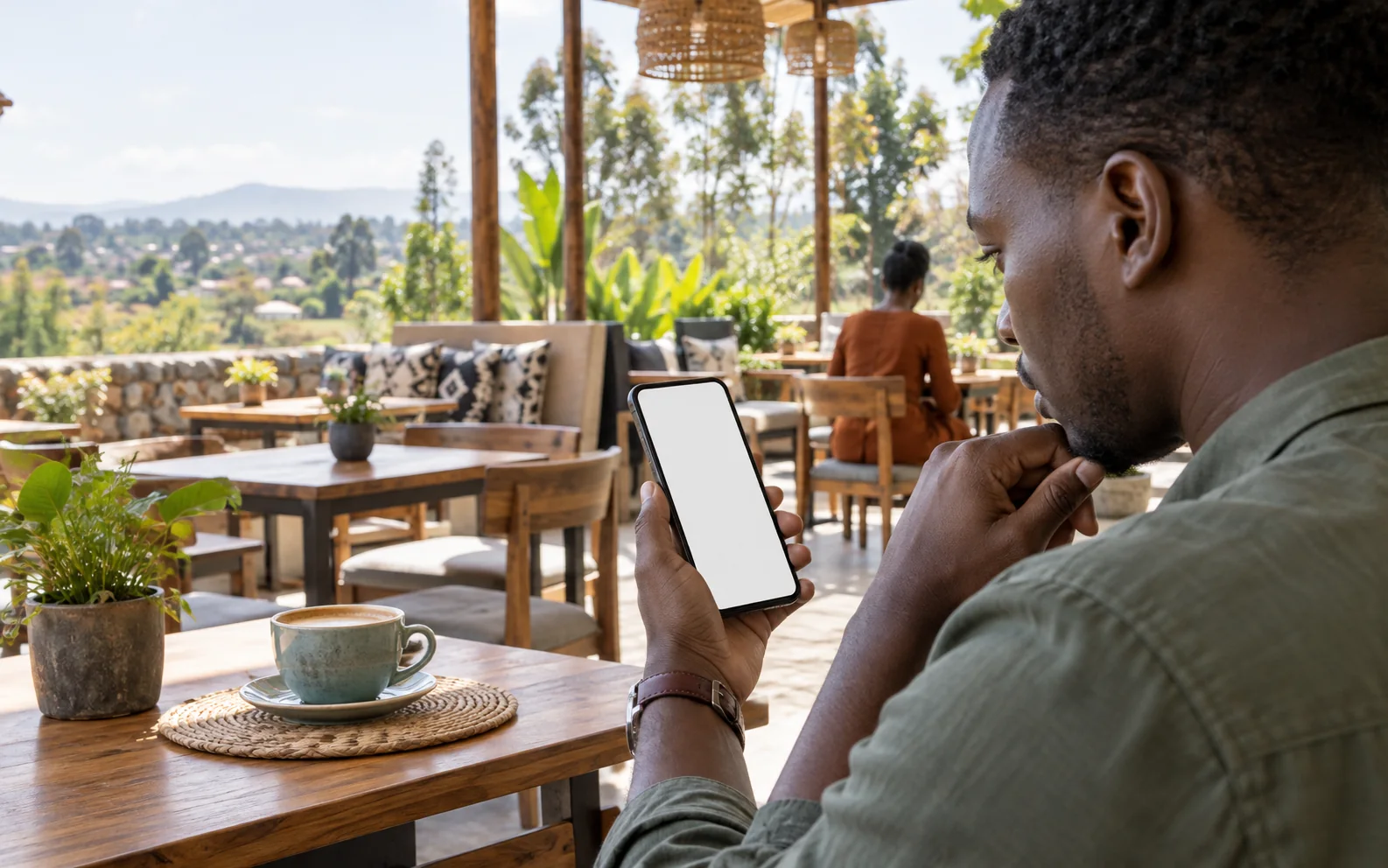 Gufata umwanya wo kugenzura telefoni yawe.